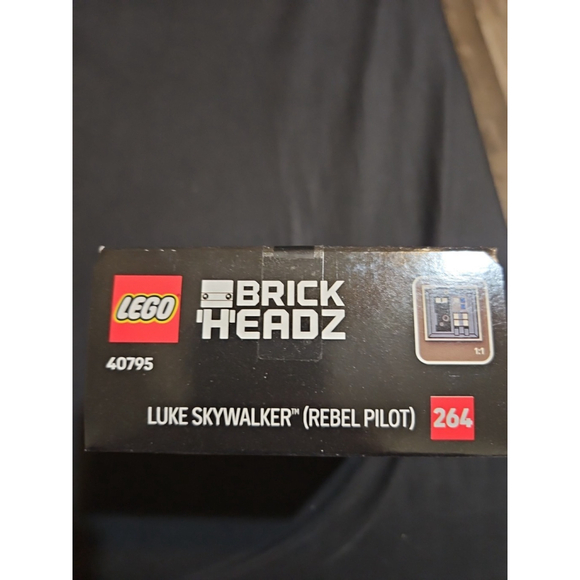 LEGO Brickheadz 40795 Star Wars Luke Skywalker Rebel Pilot - New Sealed - Picture 2 of 6